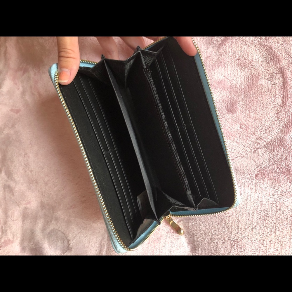 Blue Wallet - Picture 3 of 3
